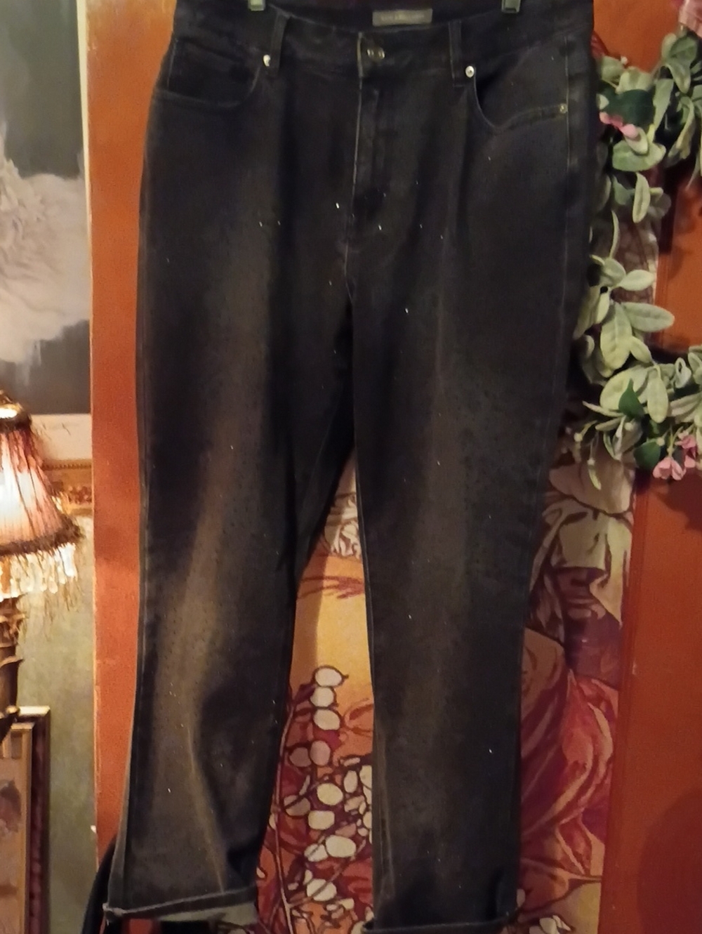 Kate & Mallory Women's Straight Leg Jeans in Black